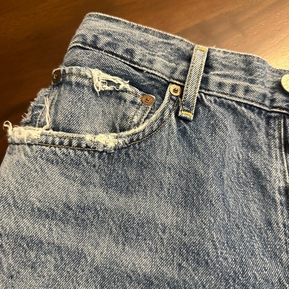 AGOLDE Riley High Rise Straight Crop Jeans in Frequency (J4) - Picture 8 of 11